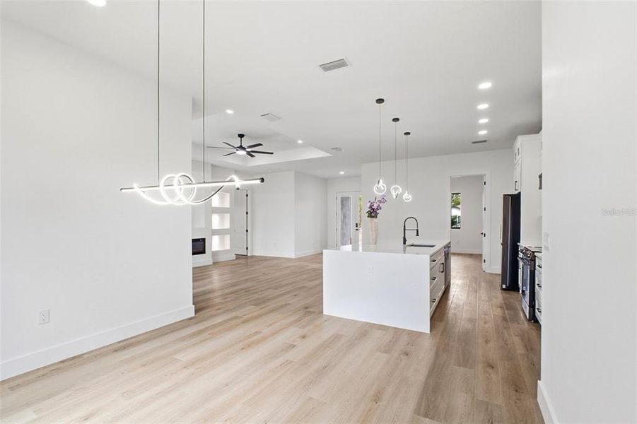 Spacious, unfurnished interior of a new home in , North Port (Image 27).