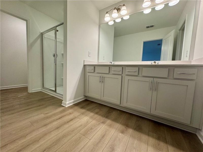 Furnished interior view inside a new home in Eastlyn Crossing, Flowery Branch (Image 6). Furnished interior view inside a new home in Eastlyn Crossing, Flowery Branch (Image 6).