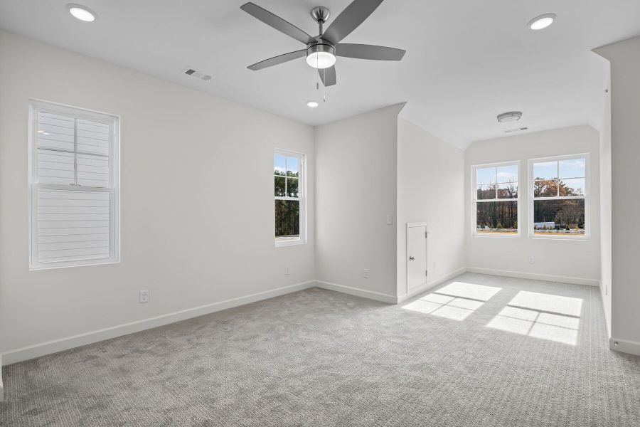 Spacious, unfurnished interior of a new home in The Village at River Green, Canton (Image 18).