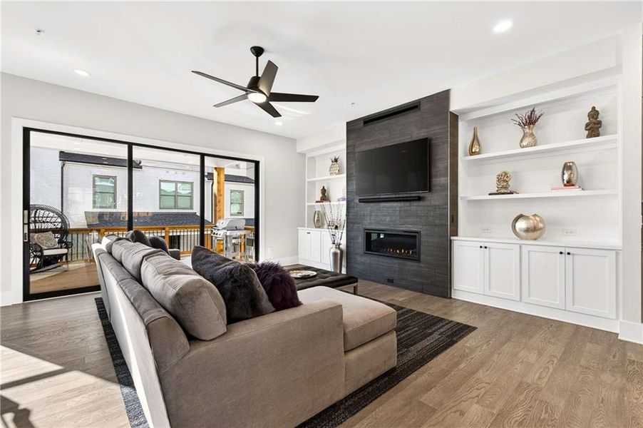 Furnished interior view inside a new home in , Atlanta (Image 19).