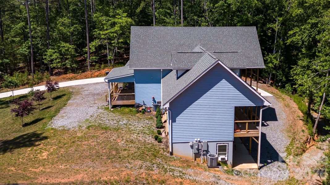 Image 39 of a home in .