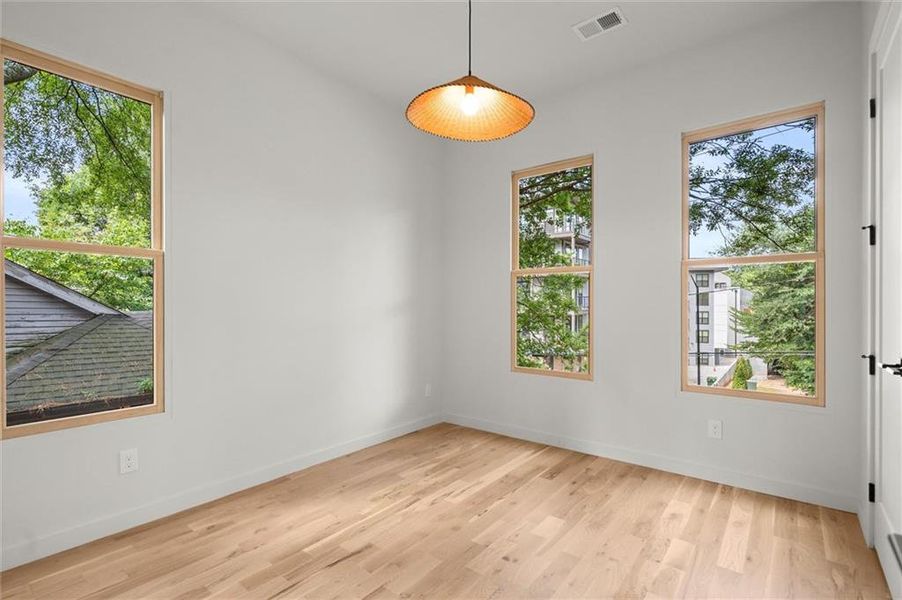 Spacious, unfurnished interior of a new home in , Atlanta (Image 29). Spacious, unfurnished interior of a new home in , Atlanta (Image 29).