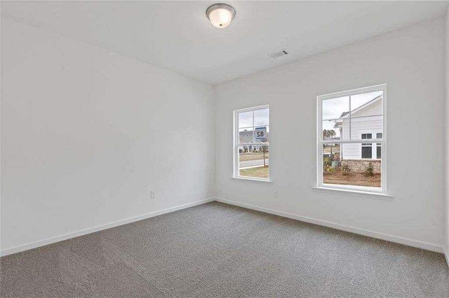 Spacious, unfurnished interior of a new home in Creekwood, Powder Springs (Image 10).