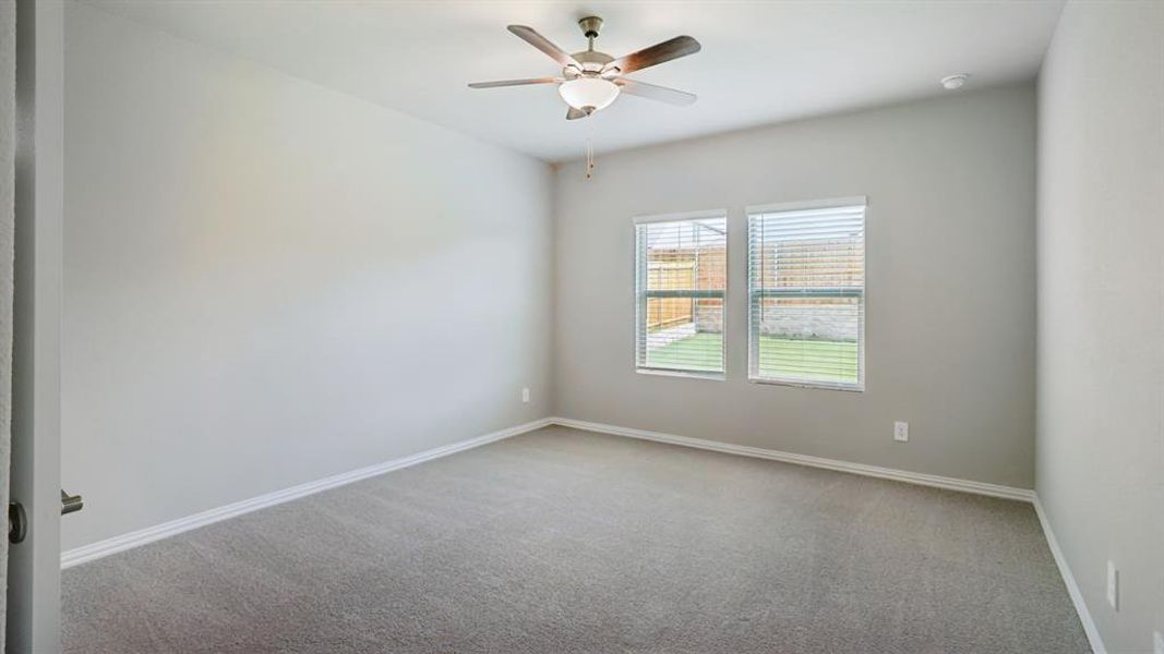 Photo is not of the actual home, but is an inspirational photo of builder’s model home and may depict options, furnishings, and/or decorator features that are not included. Photo is not of the actual home, but is an inspirational photo of builder’s model home and may depict options, furnishings, and/or decorator features that are not included.