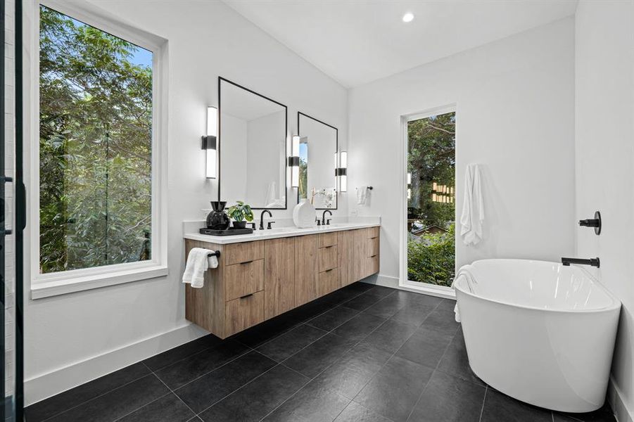 Furnished interior view inside a new home in , Dallas (Image 14). Furnished interior view inside a new home in , Dallas (Image 14).