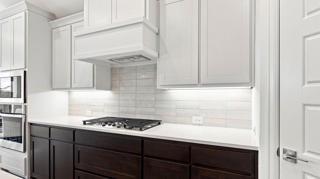 Image 31 of a home in Eliana.