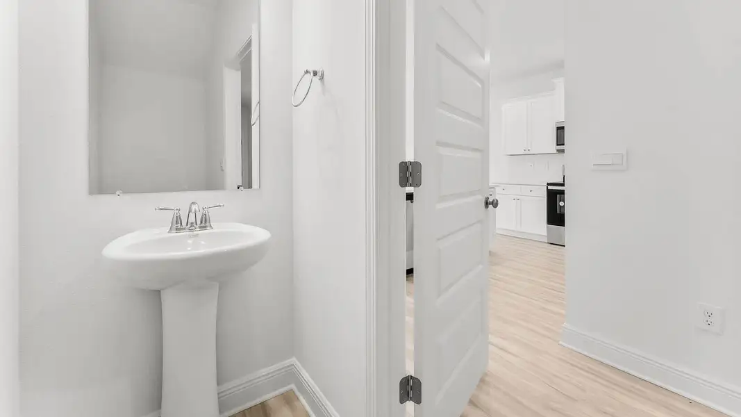 Image 26 of a home in Chateau Nemours.