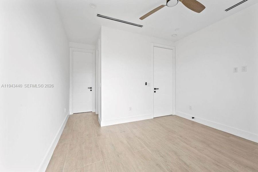 Spacious, unfurnished interior of a new home in , Fort Lauderdale (Image 62). Spacious, unfurnished interior of a new home in , Fort Lauderdale (Image 62).