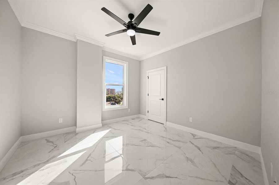 Spacious, unfurnished interior of a new home in , Clearwater (Image 24).