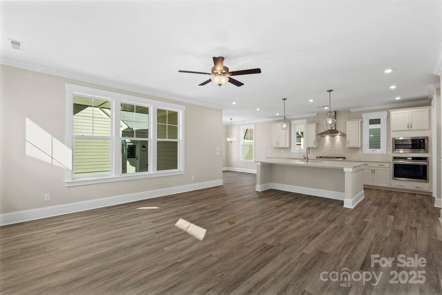 Spacious, unfurnished interior of a new home in Riverwalk, Rock Hill (Image 26).