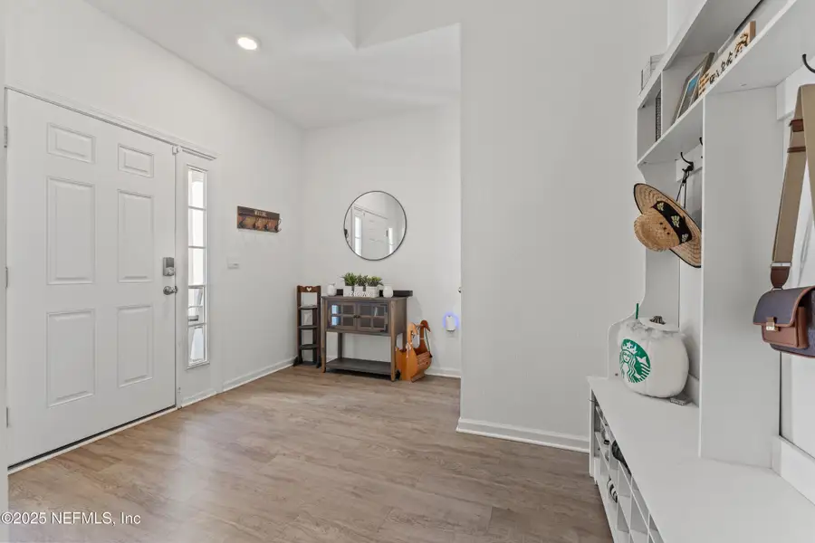 Furnished interior view inside a new home in Cross Creek Express, Green Cove Springs (Image 11).