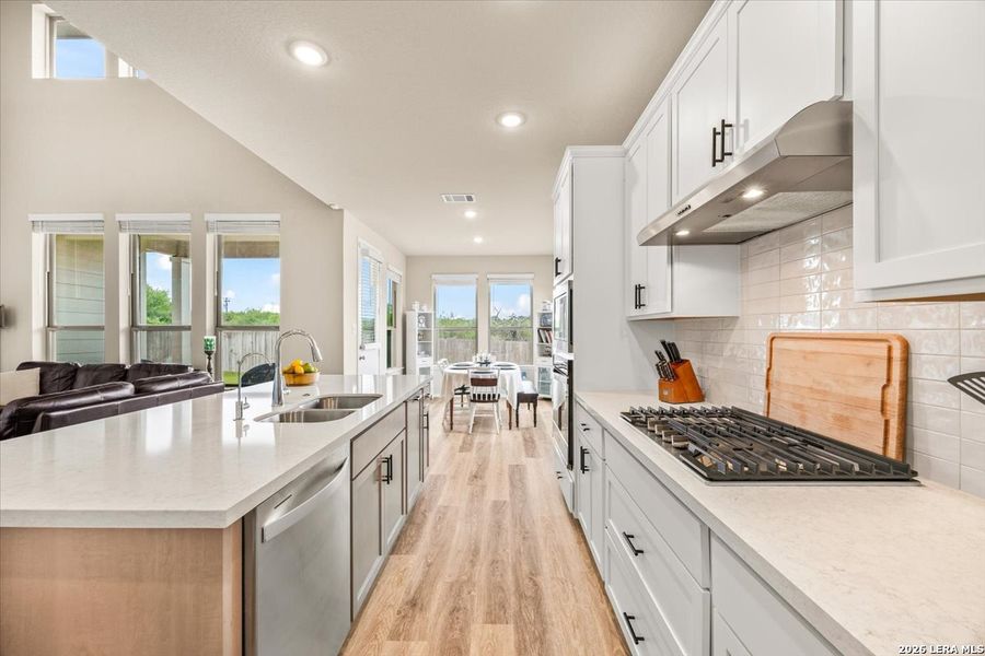 Furnished interior view inside a new home in Foxbrook, Cibolo (Image 39).