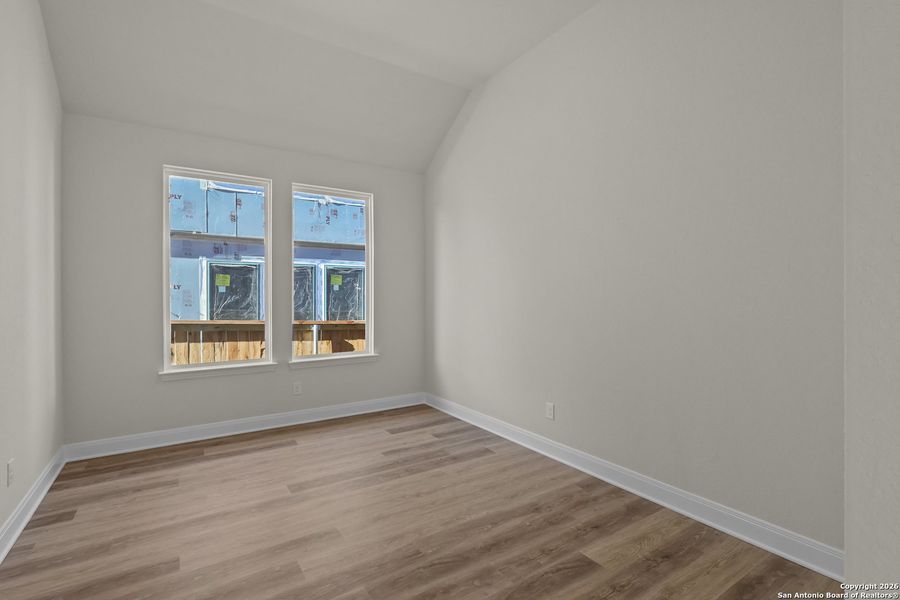 Spacious, unfurnished interior of a new home in Mayfair 50', New Braunfels (Image 30).