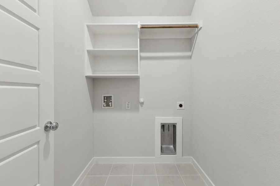 Spacious, unfurnished interior of a new home in Prairie Winds, Hutto (Image 20). Spacious, unfurnished interior of a new home in Prairie Winds, Hutto (Image 20).