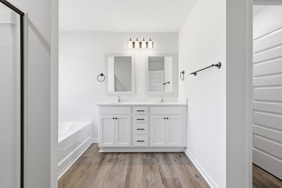 Representative furnished interior of a home built from the The Porter by RTS Homes in The Pointe at Villages on Marne, Hinesville (Image 11).