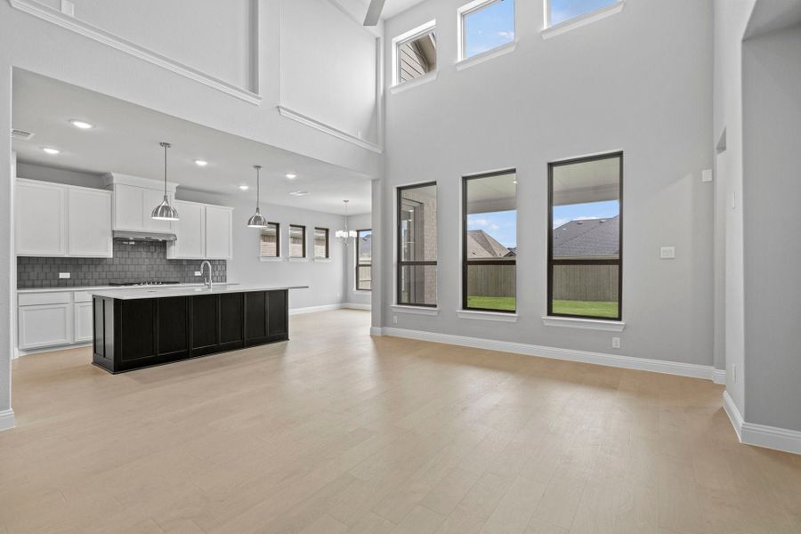 4br New Home in Mansfield, TX.  - Slide 10