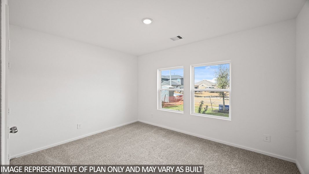 Spacious, unfurnished interior of a new home in Sunterra, Katy (Image 15).