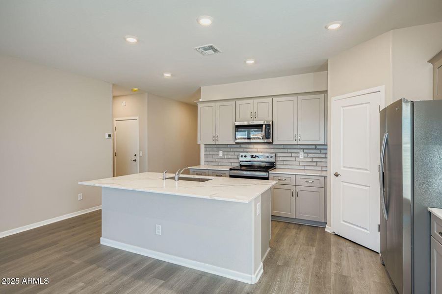 36814 W Santa Maria Street - Web Quality 36814 W Santa Maria Street - Web Quality