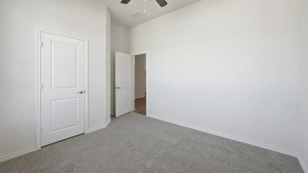 Spacious, unfurnished interior of a new home in Madera, Royse City (Image 21).