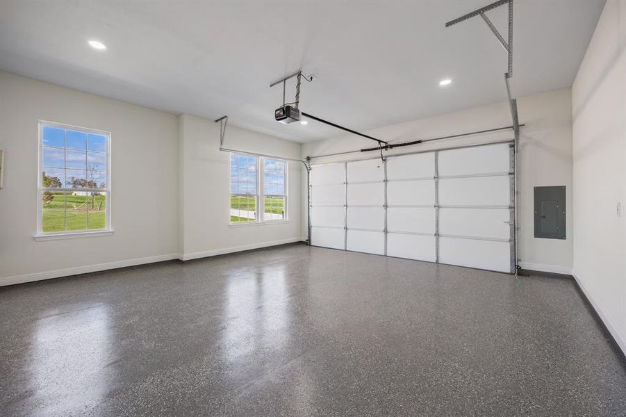 Spacious, unfurnished interior of a new home in , Athens (Image 12). Spacious, unfurnished interior of a new home in , Athens (Image 12).