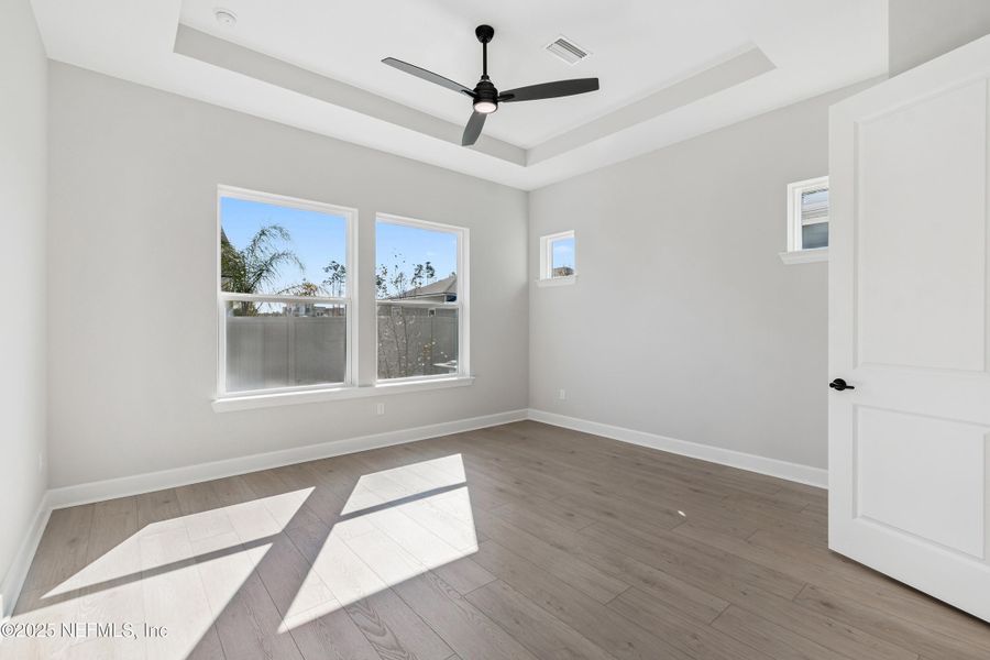 Spacious, unfurnished interior of a new home in Crosswinds 40’, Ponte Vedra (Image 27).