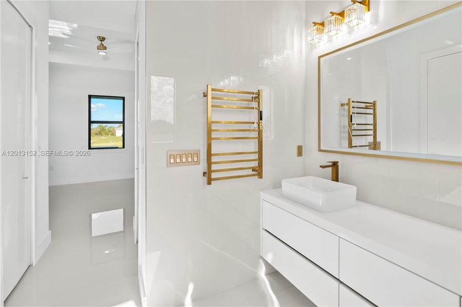 Furnished interior view inside a new home in , Lehigh Acres (Image 12).