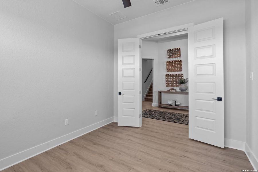 Spacious, unfurnished interior of a new home in The Reserve at Potranco Oaks, Castroville (Image 24). Spacious, unfurnished interior of a new home in The Reserve at Potranco Oaks, Castroville (Image 24).