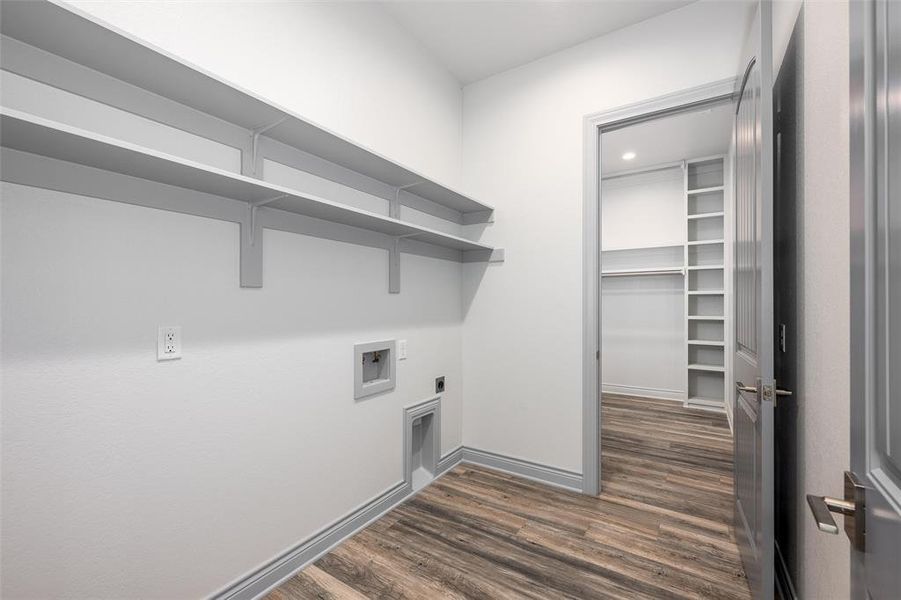 Spacious, unfurnished interior of a new home in , Enchanted Oaks (Image 37).