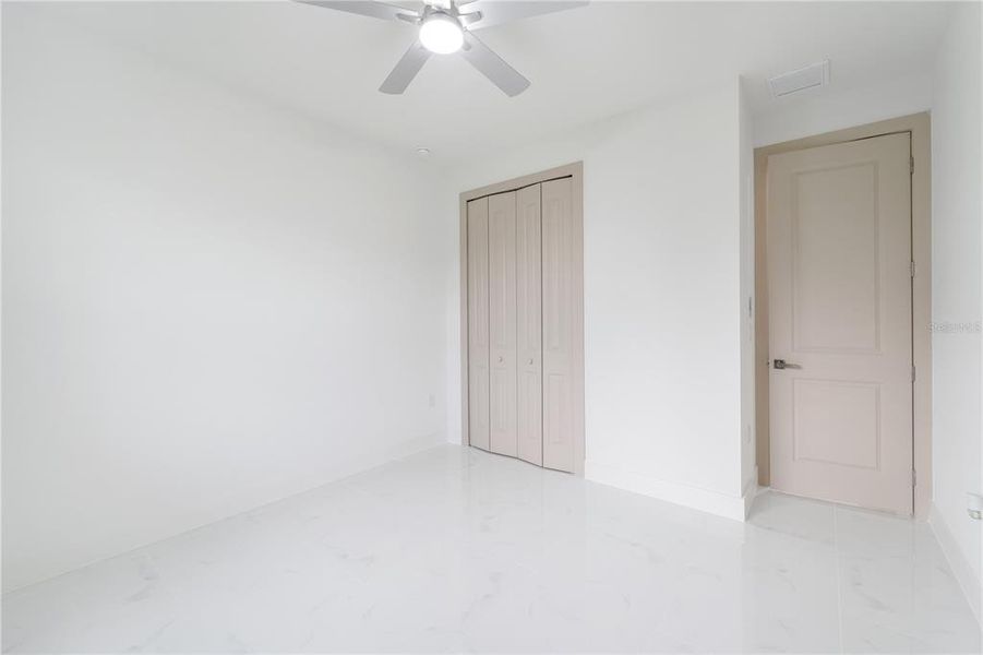 Spacious, unfurnished interior of a new home in , Lehigh Acres (Image 40).