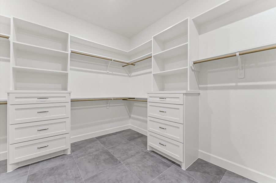 Spacious, unfurnished interior of a new home in , Montgomery (Image 30).