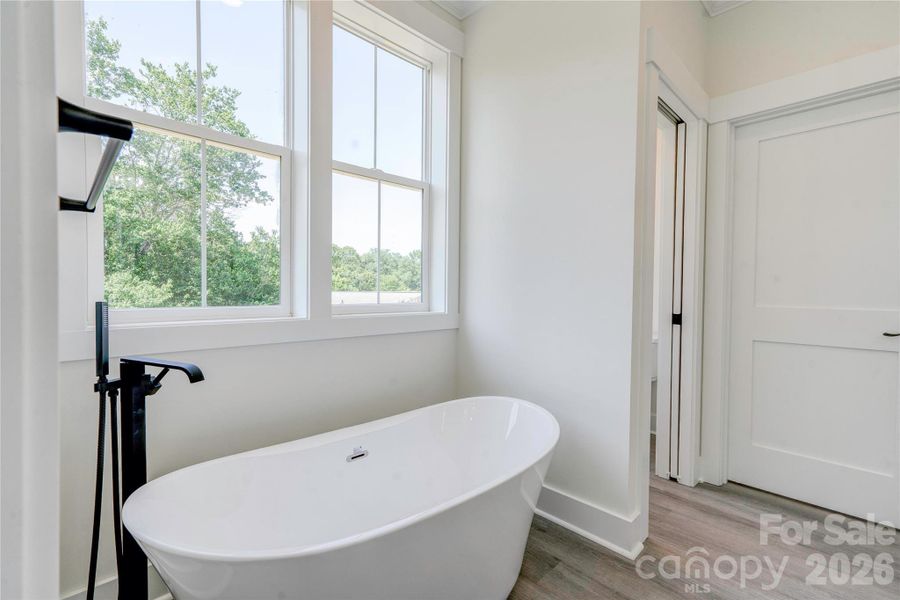 Furnished interior view inside a new home in , Kings Mountain (Image 8).