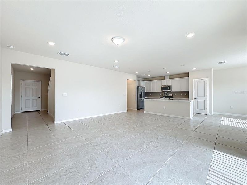 Spacious, unfurnished interior of a new home in , Clermont (Image 11). Spacious, unfurnished interior of a new home in , Clermont (Image 11).