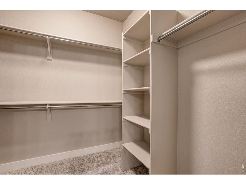 Spacious, unfurnished interior of a new home in , Longmont (Image 20).