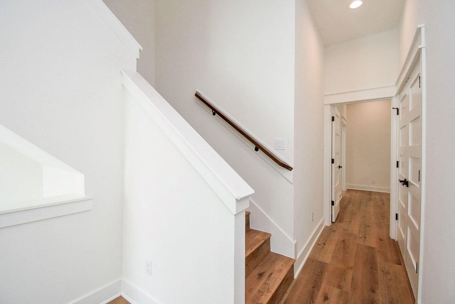 Spacious, unfurnished interior of a new home in , Houston (Image 21).