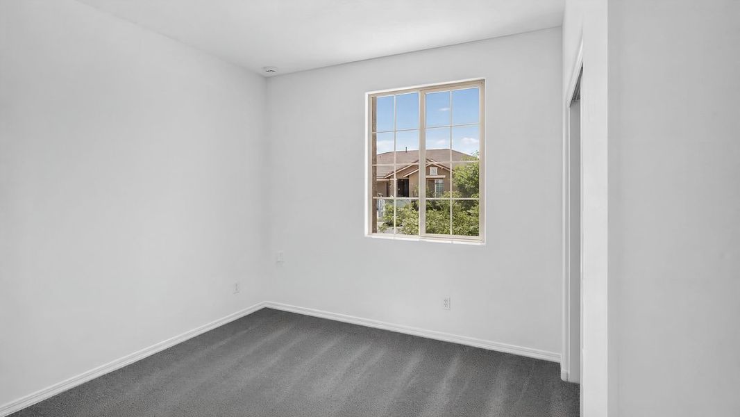 Spacious, unfurnished interior of a new home in Parkside, Avondale (Image 19).