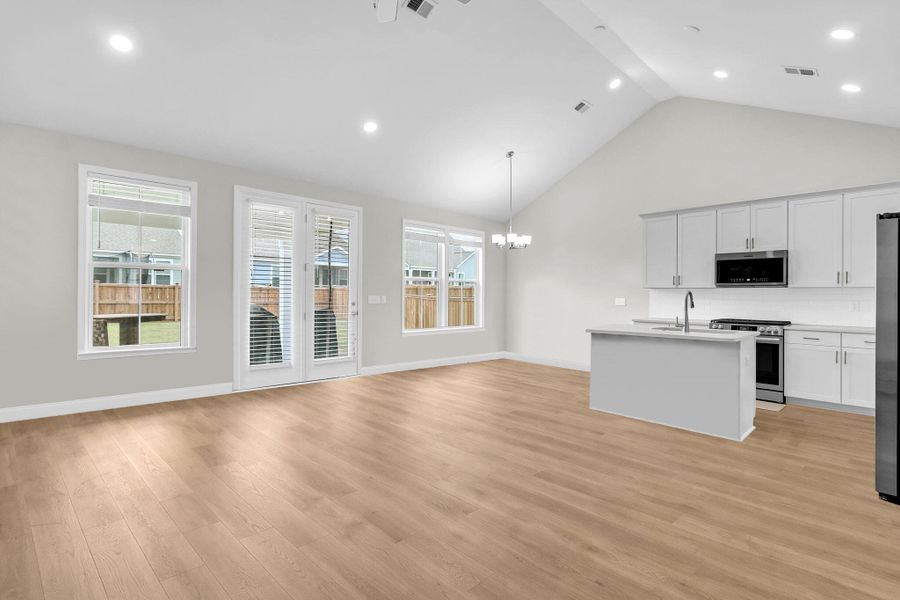 Spacious, unfurnished interior of a new home in High Point at Foxbank, Moncks Corner (Image 42).