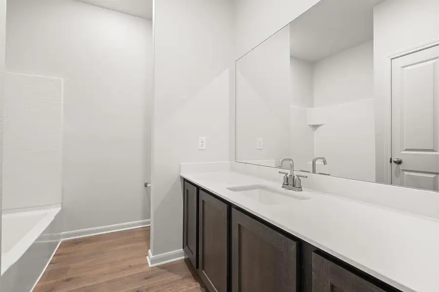 Interior finishes may differ, than shown in photos Interior finishes may differ, than shown in photos