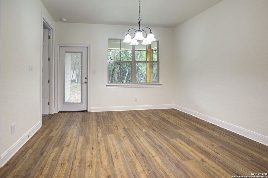 Spacious, unfurnished interior of a new home in , Wimberley (Image 16).