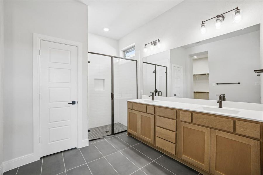 Furnished interior view inside a new home in Creekshaw – Classic, Royse City (Image 10).