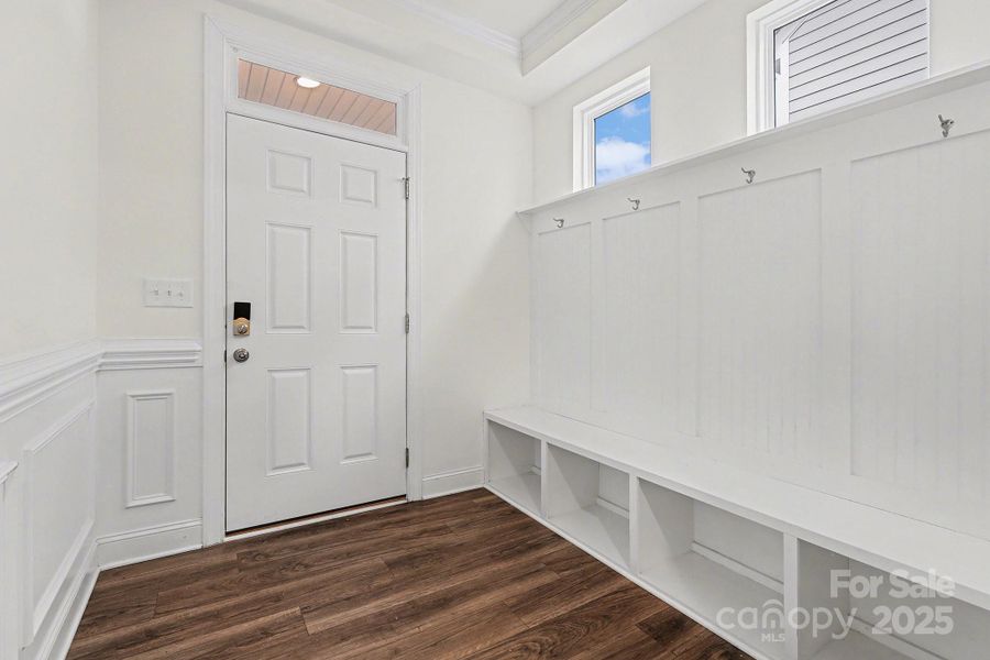 Spacious, unfurnished interior of a new home in , Harrisburg (Image 20).