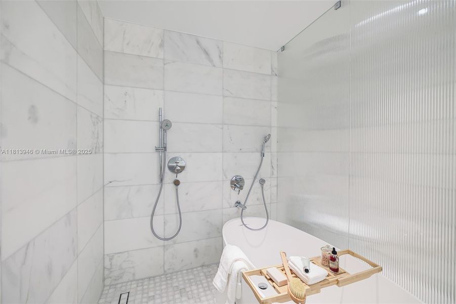 Image 34 of a home in Five Park.