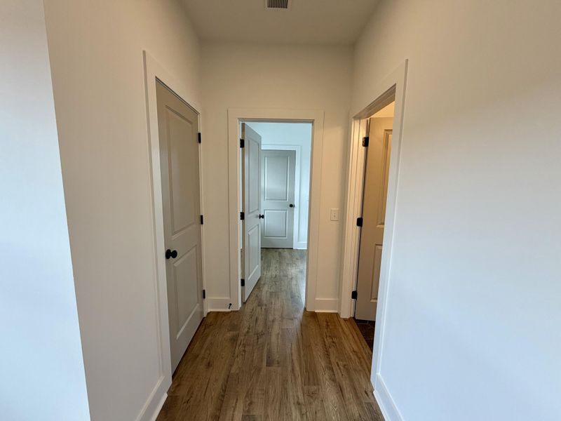 Spacious, unfurnished interior of a new home in , Summerville (Image 18).
