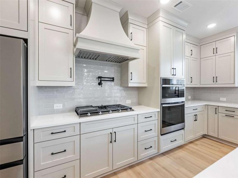 Furnished interior view inside a new home in , Buford (Image 15).