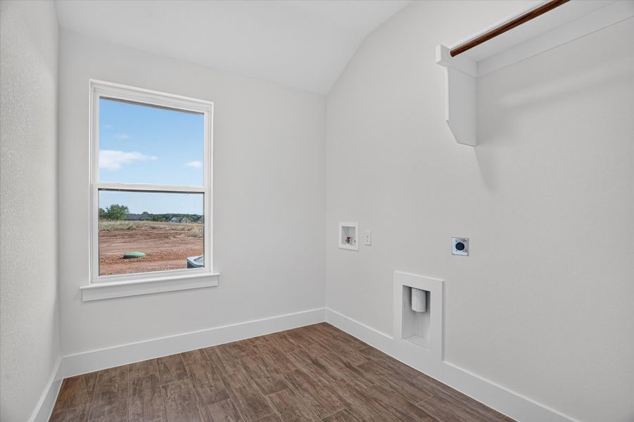 Spacious, unfurnished interior of a new home in Taylor Ranch, Springtown (Image 40).