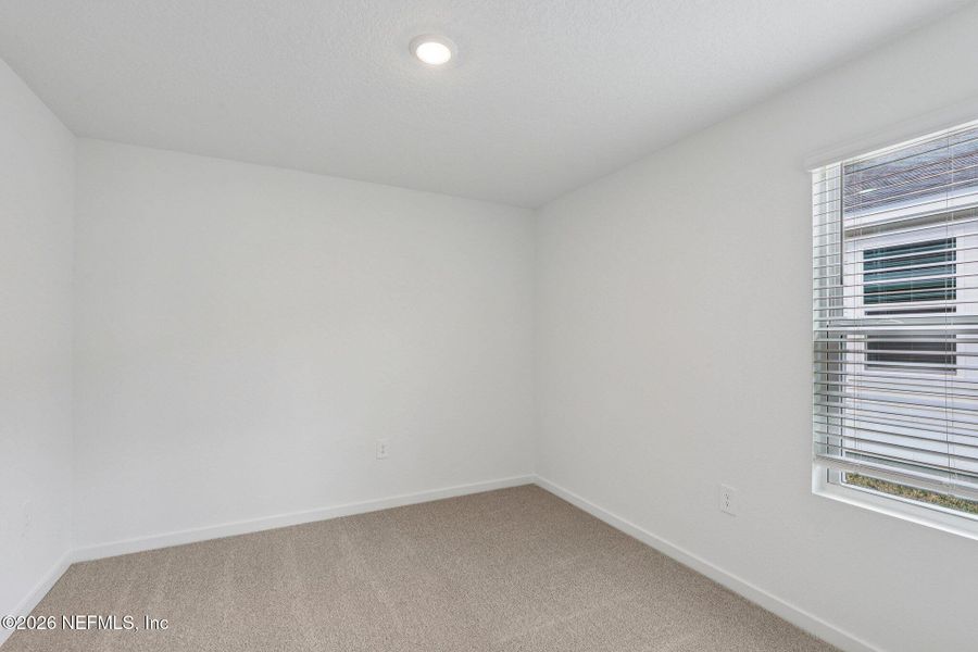 Spacious, unfurnished interior of a new home in , Jacksonville (Image 34).