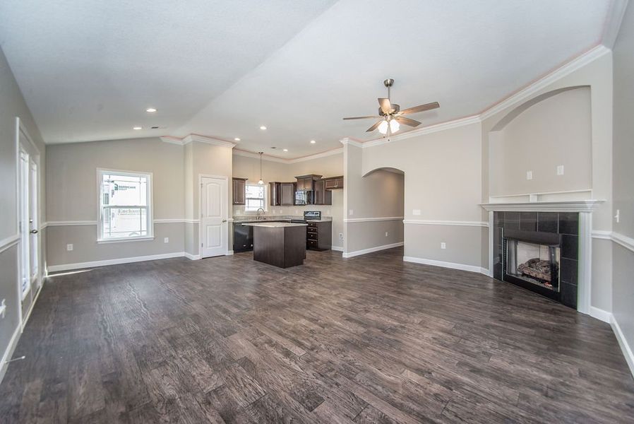 Representative unfurnished interior of a home built from the Bishop by Enchanted Homes in Arcadia Village, Spartanburg (Image 40).