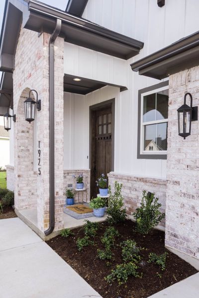 Representative exterior details of a home built from the The Lydia by Reece Homes in Harvest Meadows, Bryan (Image 31).
