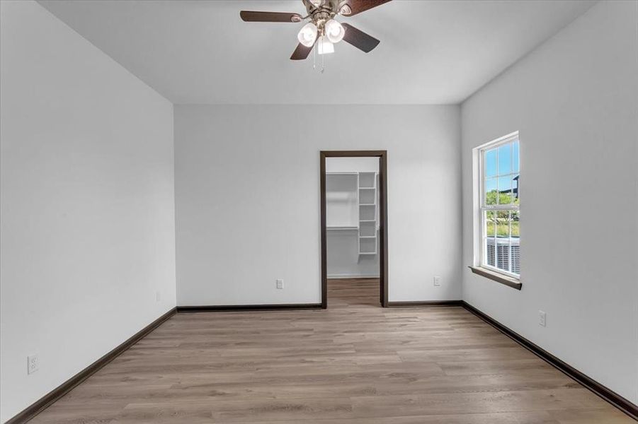 Spacious, unfurnished interior of a new home in , Whitesboro (Image 17).