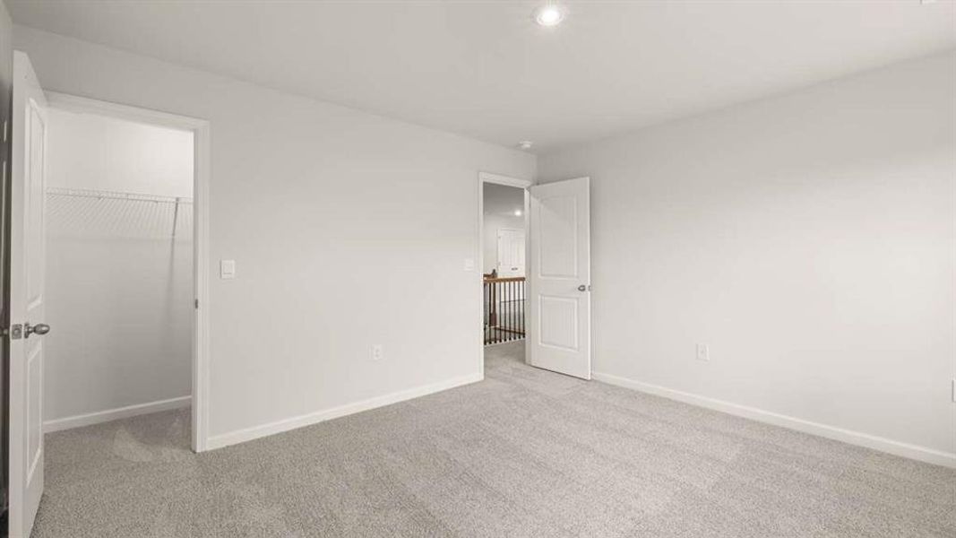 Spacious, unfurnished interior of a new home in Holland Estates, Powder Springs (Image 26).