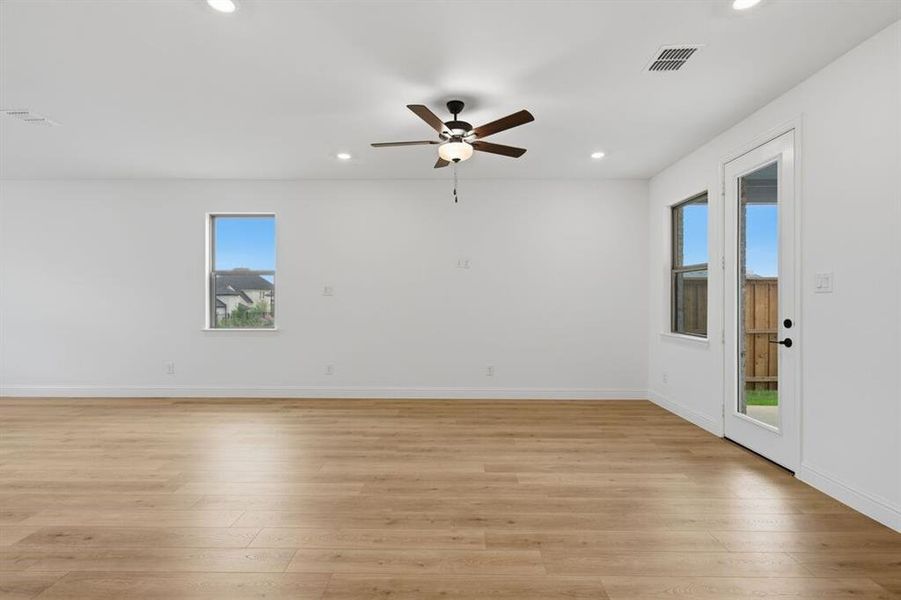 1124 Broomsedge Mews - Ready Now!